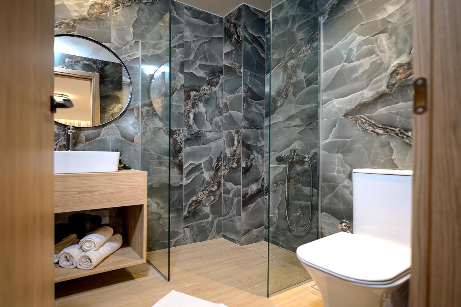 הרסוניסוס Soho Blue City Hotel מראה חיצוני תמונה