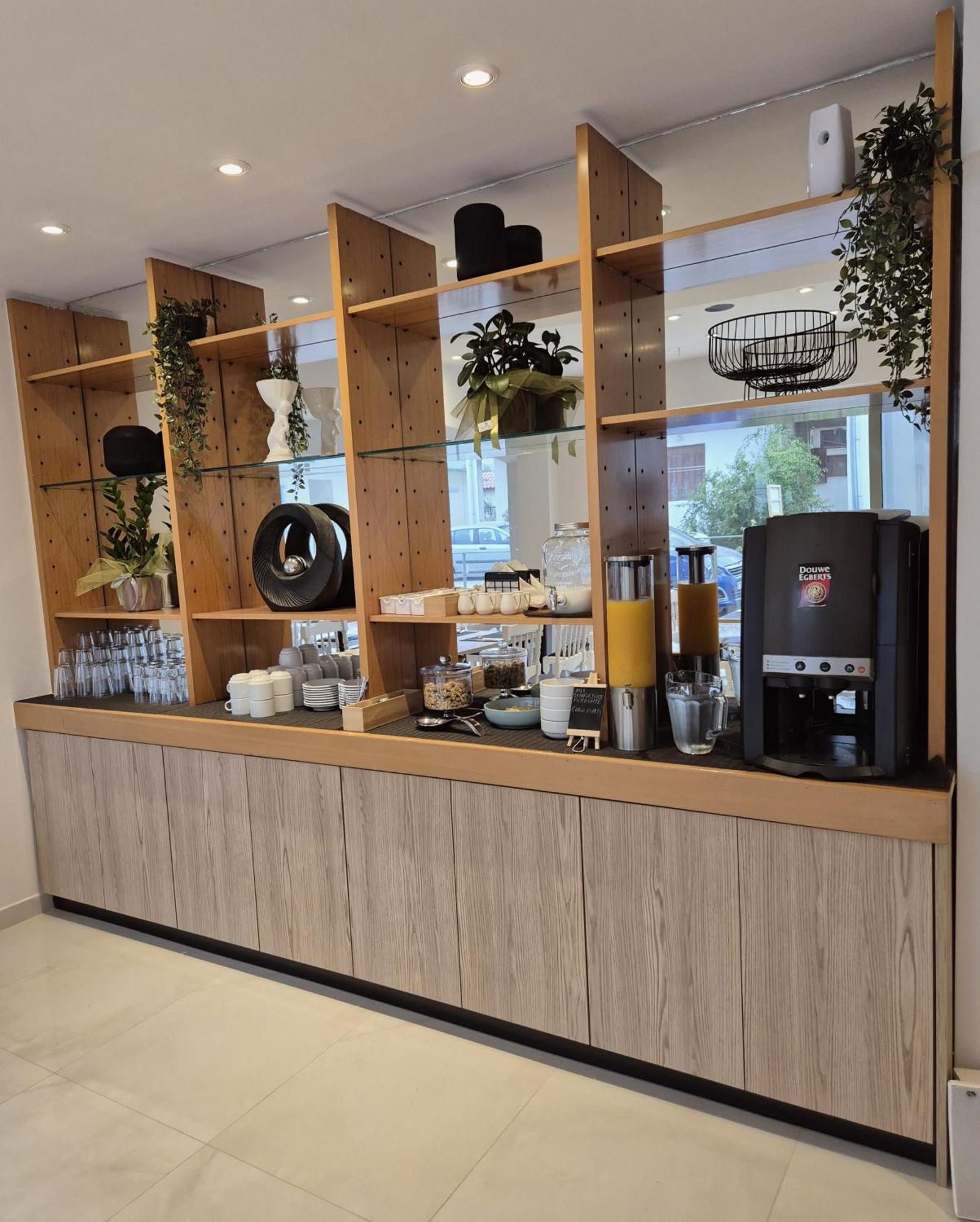 הרסוניסוס Soho Blue City Hotel מראה חיצוני תמונה