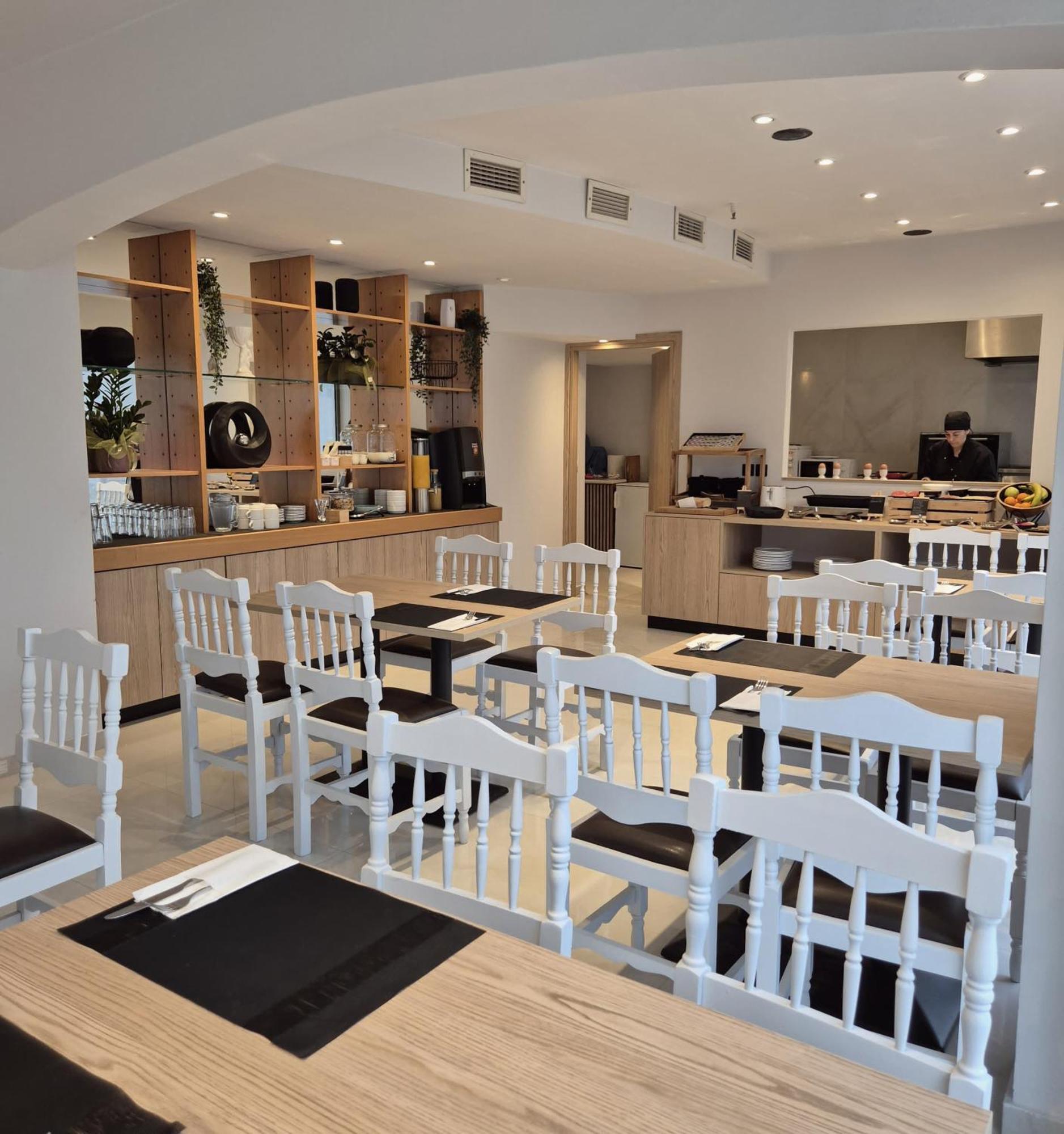 הרסוניסוס Soho Blue City Hotel מראה חיצוני תמונה